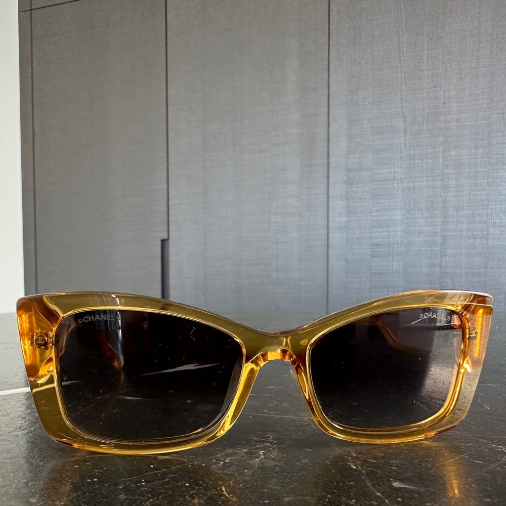 CHANEL RECTANGLE SUNGLASSES